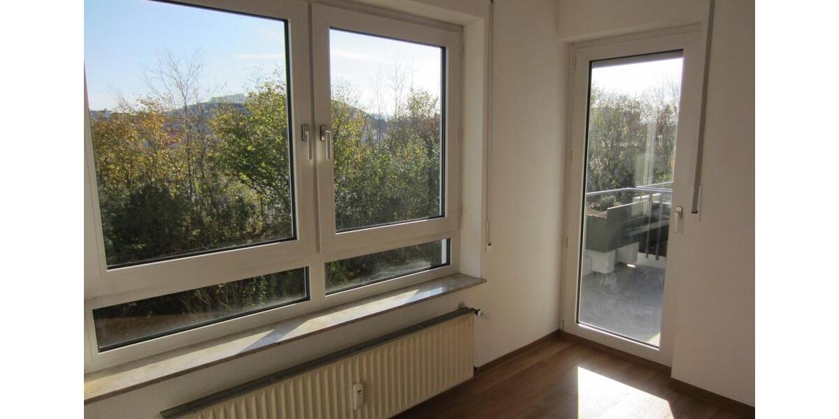 Etagenwohnung Siegen - 2 Zimmer, 59 m&sup2;, 520&euro; | Angebot:25324962