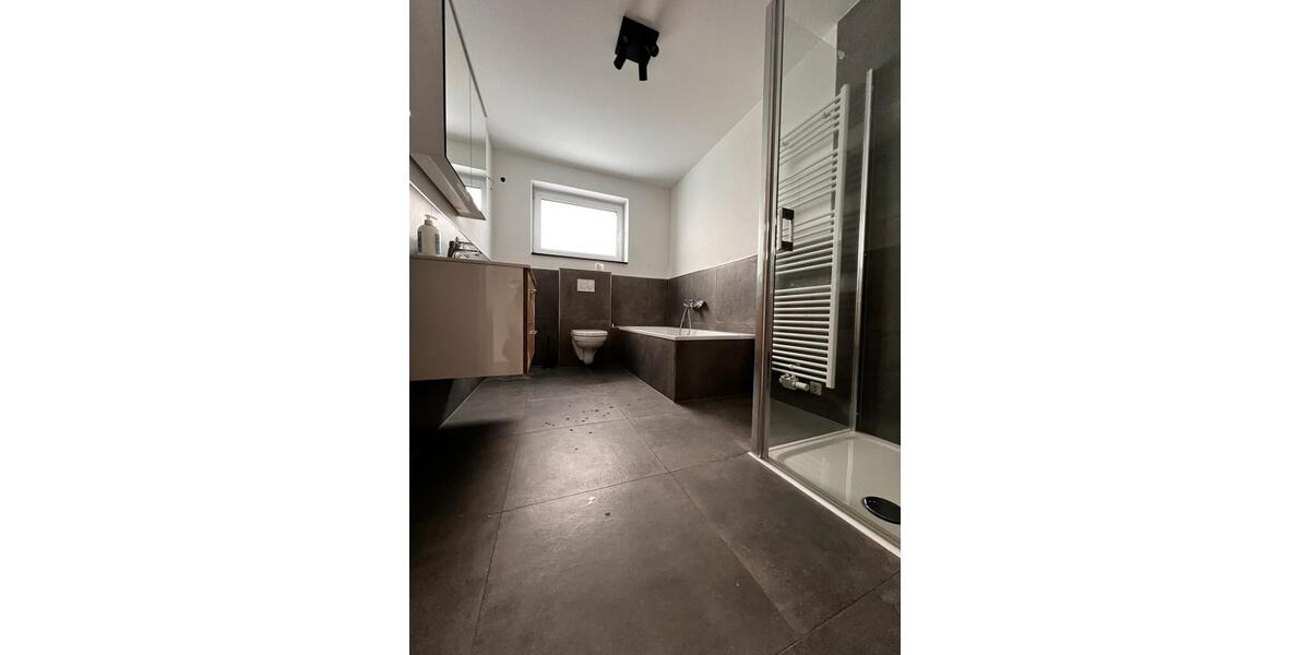 Terrassenwohnung Scheuerfeld - 3 Zimmer, 79 m&sup2;, 960&euro; | Angebot:26029666