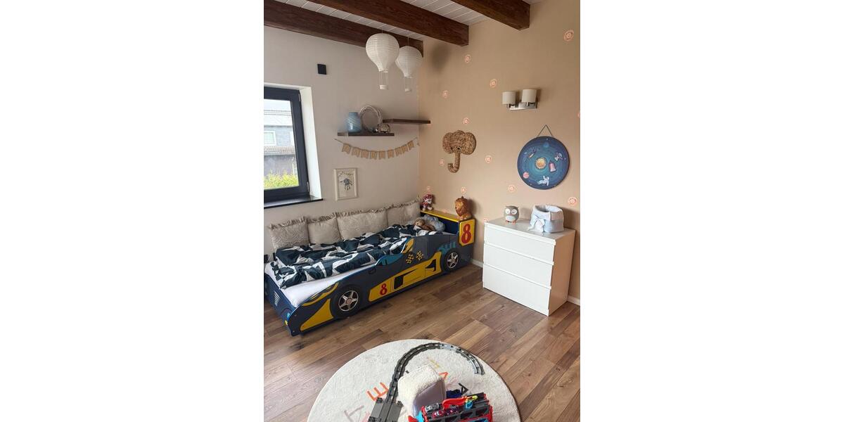 Villa Dillenburg Frohnhausen - 7 Zimmer, 418 m&sup2;, 688.000&euro; | Angebot:25218920