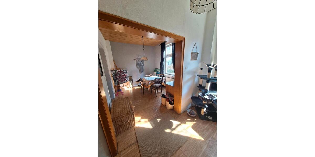 Erdgeschoßwohnung Siegen Kaan-Marienborn - 2.5 Zimmer, 84 m&sup2;, 820&euro; | Angebot:26090526