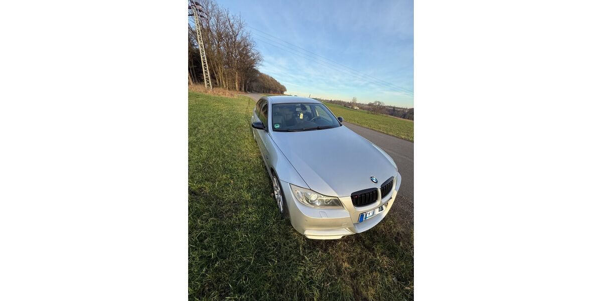 BMW 325 306.000 km 8.200 &euro; Waldbröl 51545