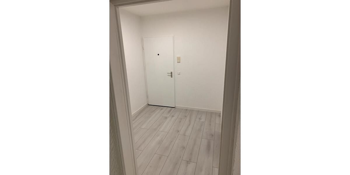 Etagenwohnung Siegen - 1 Zimmer, 50 m&sup2;, 440&euro; | Angebot:25883663