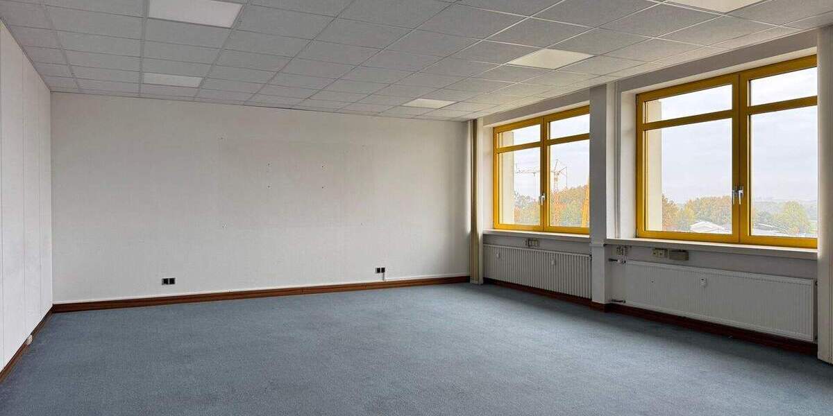 Gewerbeobjekt Hachenburg - 4 Zimmer, 150 m&sup2;, 750&euro; | Angebot:25691859