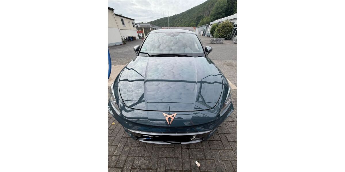 Cupra Leon 21.656 km 31.500 &euro; Betzdorf 57518