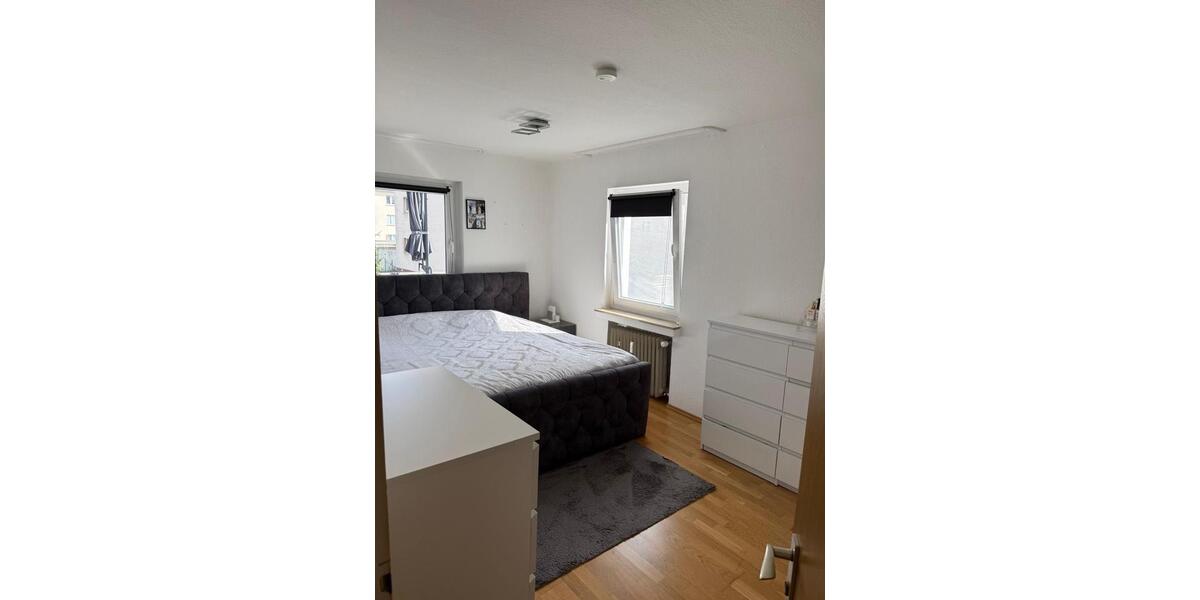 Etagenwohnung Siegen - 2 Zimmer, 65 m&sup2;, 595&euro; | Angebot:26019196