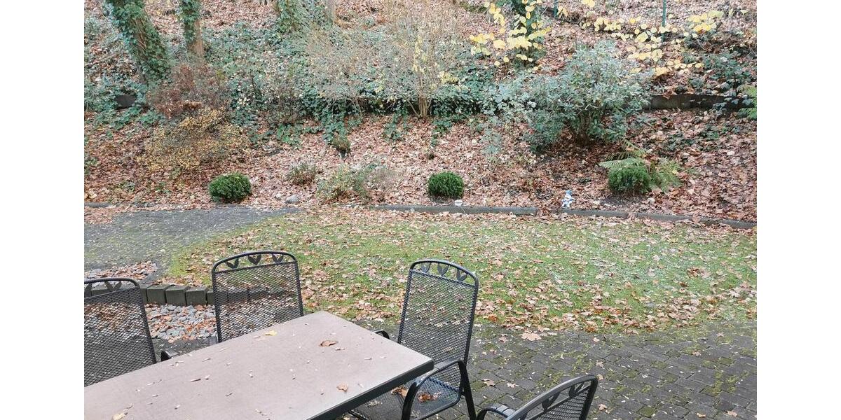 Erdgeschoßwohnung Siegen - 3 Zimmer, 79 m&sup2;, 1.120&euro; | Angebot:26005029