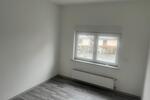 Erdgeschoßwohnung Hof - 3 Zimmer, 83 m&sup2;, 670&euro; | Angebot:25456667
