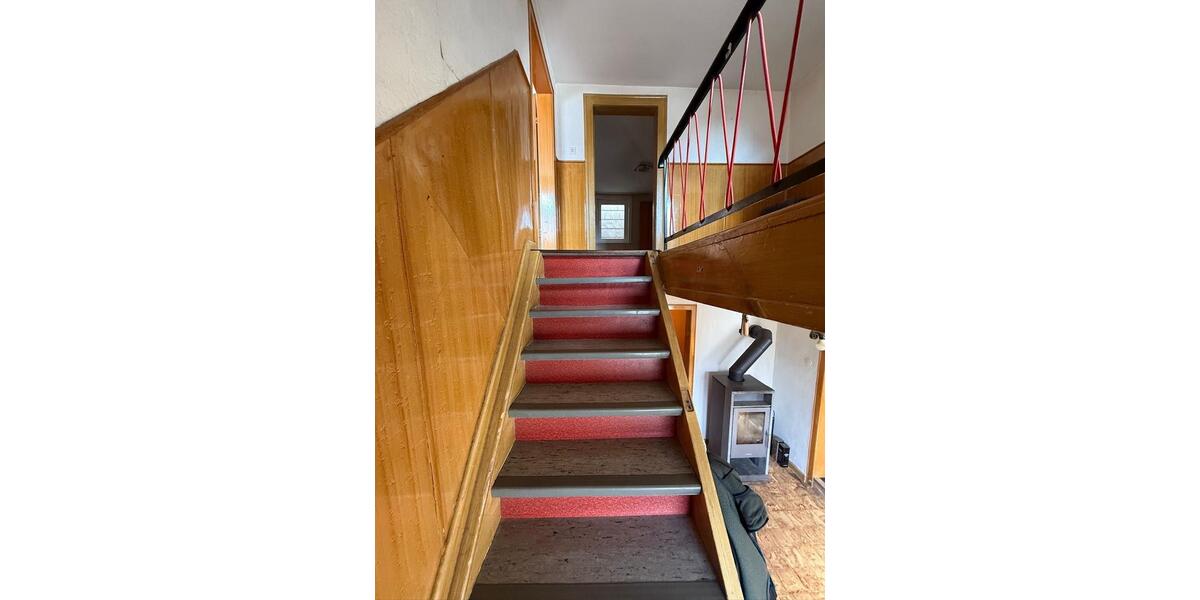 Reihenhaus Haiger - 5 Zimmer, 150 m&sup2;, 68.000&euro; | Angebot:26960074