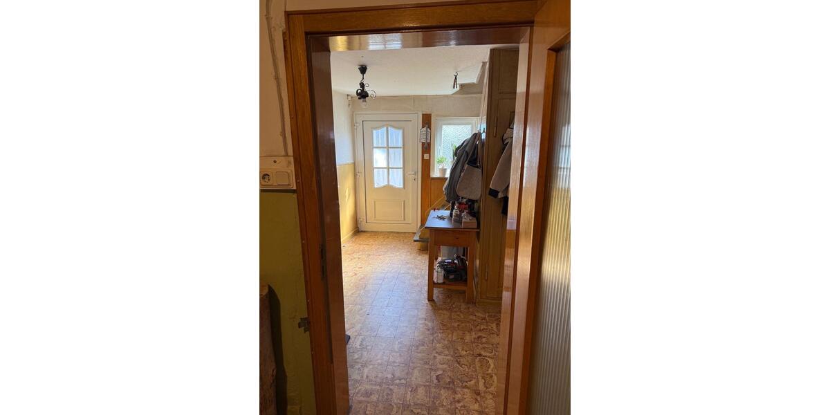 Reihenhaus Haiger - 5 Zimmer, 150 m&sup2;, 68.000&euro; | Angebot:26960074