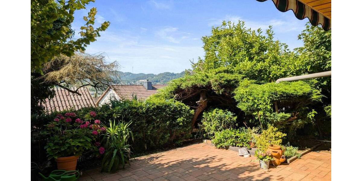 Einfamilienhaus Bad Laasphe - 6 Zimmer, 183 m&sup2;, 336.000&euro; | Angebot:25775252