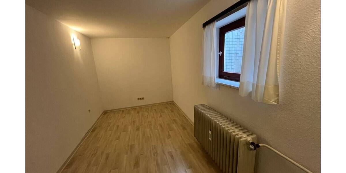Einfamilienhaus Dillenburg - 7 Zimmer, 131 m&sup2;, 369.000&euro; | Angebot:25667771