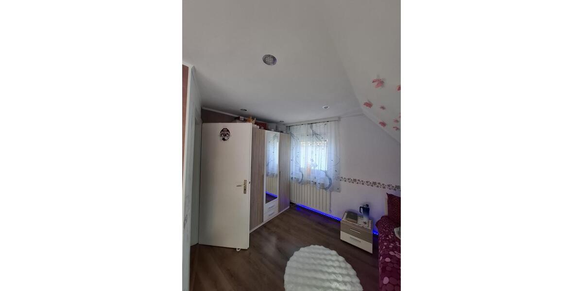 Einfamilienhaus Dillenburg Nanzenbach - 4 Zimmer, 104 m&sup2;, 220.000&euro; | Angebot:25289367