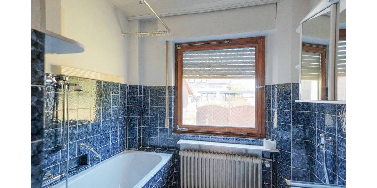 Mehrfamilienhaus, Wohnhaus Reichshof Hunsheim - 6 Zimmer, 128 m&sup2;, 288.000&euro; | Angebot:26702671