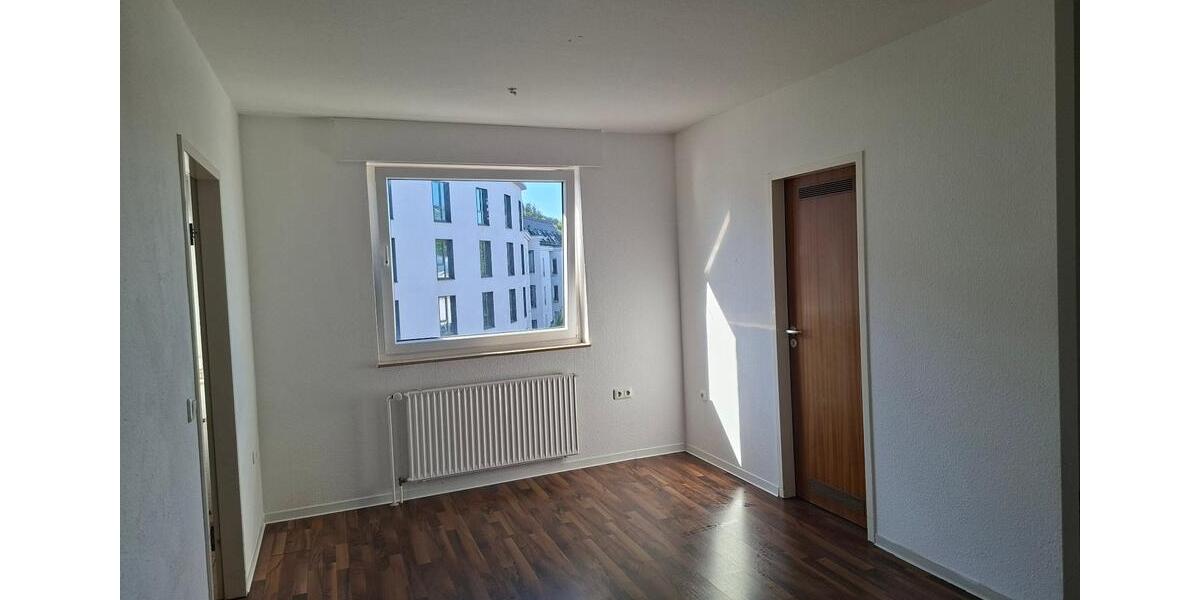 Etagenwohnung Siegen - 2.5 Zimmer, 76 m&sup2;, 700&euro; | Angebot:26665441
