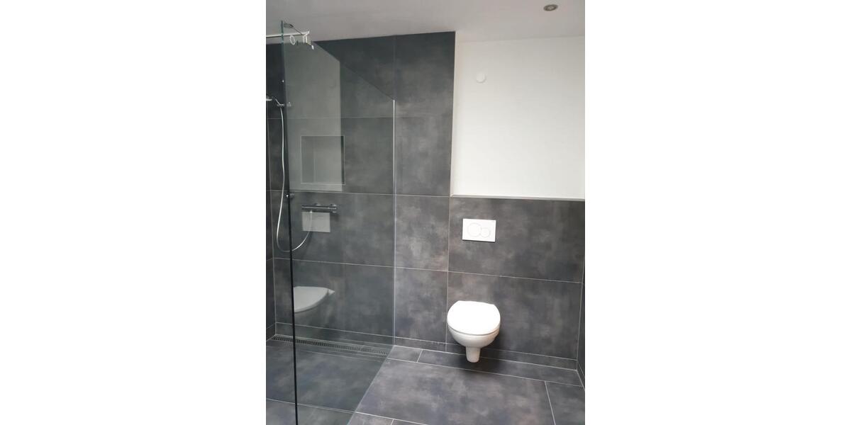 Etagenwohnung Dillenburg - 10 Zimmer, 227 m&sup2;, 199.900&euro; | Angebot:25678010