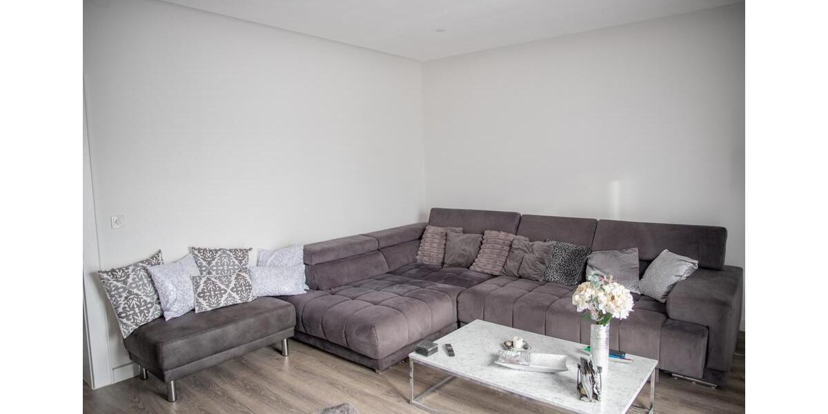 Etagenwohnung Siegen - 3 Zimmer, 78 m&sup2;, 219.000&euro; | Angebot:27068452