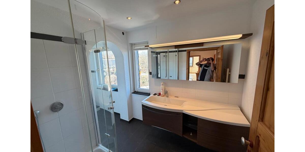 Dachgeschoßwohnung Siegen Eiserfeld - 3 Zimmer, 105 m&sup2;, 850&euro; | Angebot:25258307