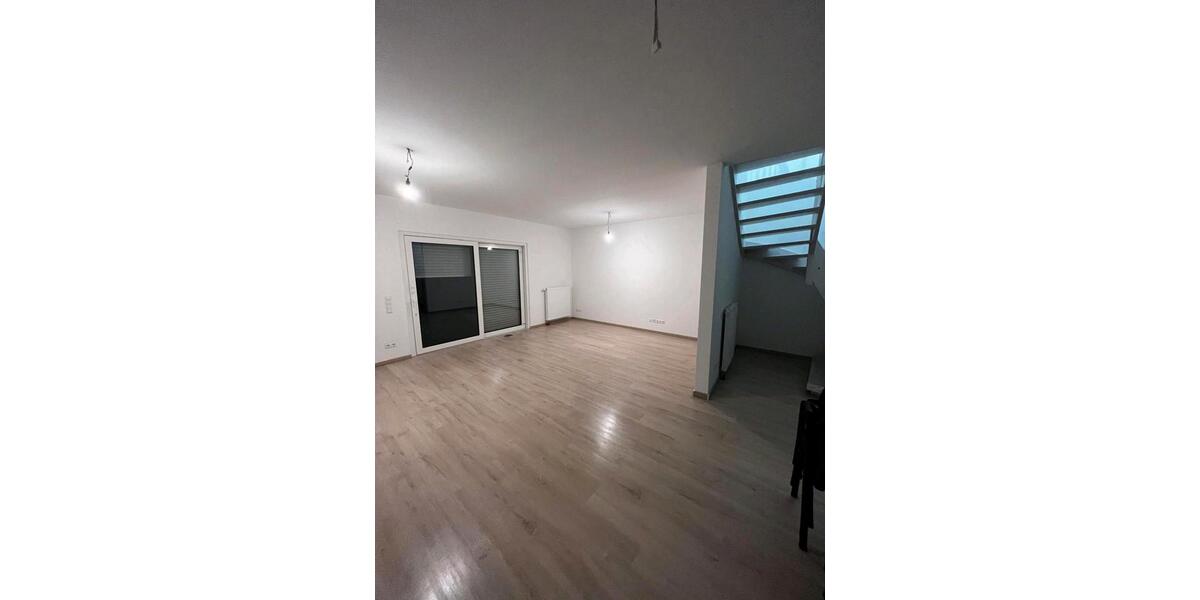 Doppelhaushälfte Bad Laasphe - 4 Zimmer, 109 m&sup2;, 375.000&euro; | Angebot:26799573