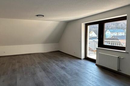 Wohnung Steinebach/Sieg Sieg - 3 Zimmer, 95 m&sup2;, 850&euro; | Angebot:25837831
