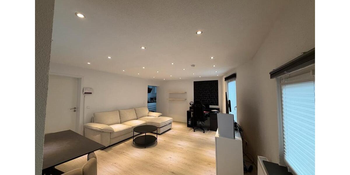 Erdgeschoßwohnung Siegen Dillnhütten - 2 Zimmer, 60 m&sup2;, 810&euro; | Angebot:26366122