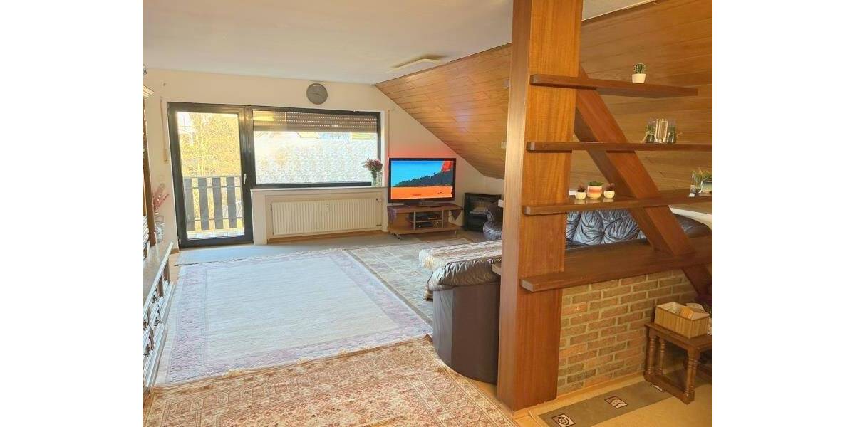 Etagenwohnung Atzelgift - 6 Zimmer, 150 m&sup2;, 125.000&euro; | Angebot:25734817