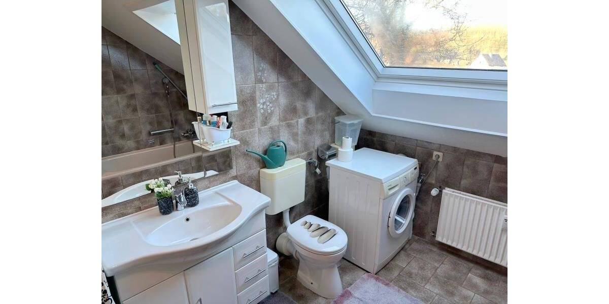 Etagenwohnung Atzelgift - 6 Zimmer, 150 m&sup2;, 125.000&euro; | Angebot:25734817