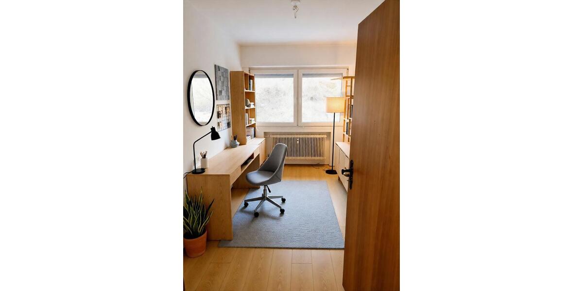Etagenwohnung Reichshof - 2 Zimmer, 84 m&sup2;, 750&euro; | Angebot:26364315