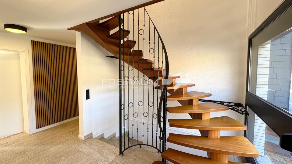 Doppelhaushälfte Wilnsdorf - 5 Zimmer, 120 m&sup2;, 1.300&euro; | Angebot:25426727