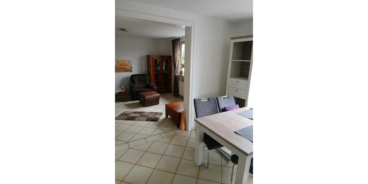 Etagenwohnung Siegen Kaan-Marienborn - 2 Zimmer, 85 m&sup2;, 840&euro; | Angebot:25635991