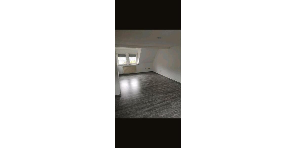 Doppelhaushälfte Haiger - 4 Zimmer, 85 m&sup2;, 800&euro; | Angebot:26023322