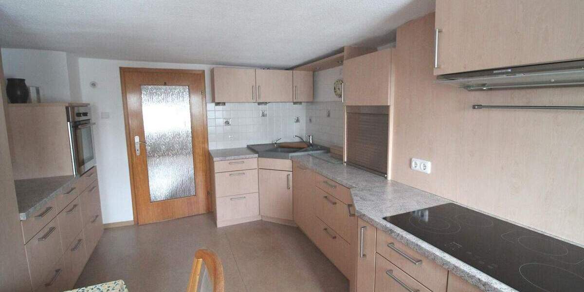 Doppelhaushälfte Kreuztal Ferndorf - 6 Zimmer, 125 m&sup2;, 169.000&euro; | Angebot:25776194