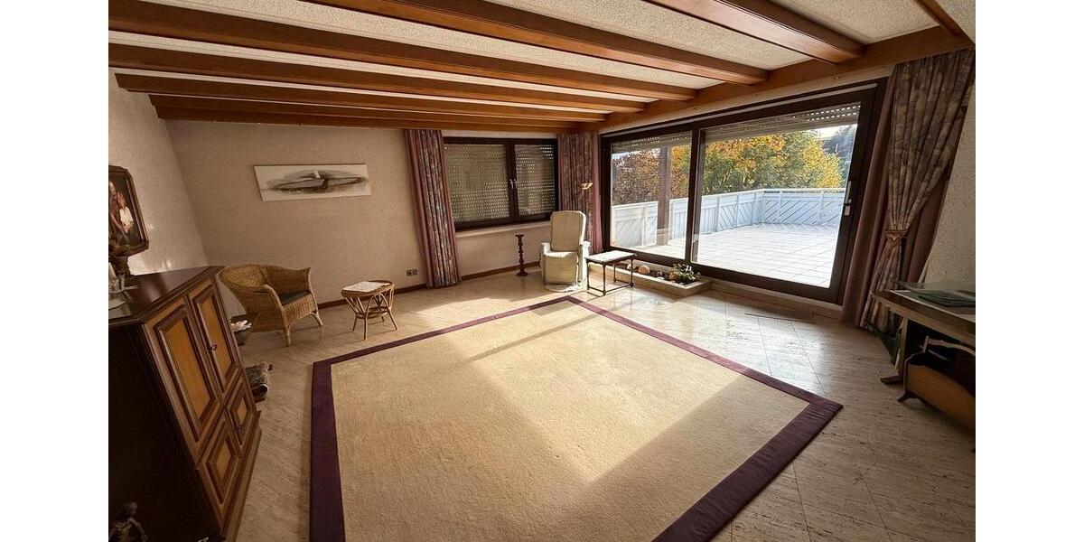 Einfamilienhaus Hilchenbach - 14 Zimmer, 238 m&sup2;, 250.000&euro; | Angebot:25299486