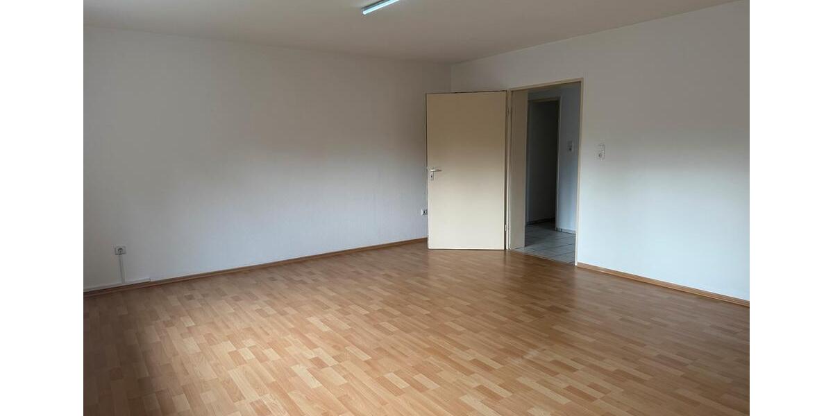 Erdgeschoßwohnung Siegen Kaan-Marienborn - 3 Zimmer, 80 m&sup2;, 650&euro; | Angebot:26238312