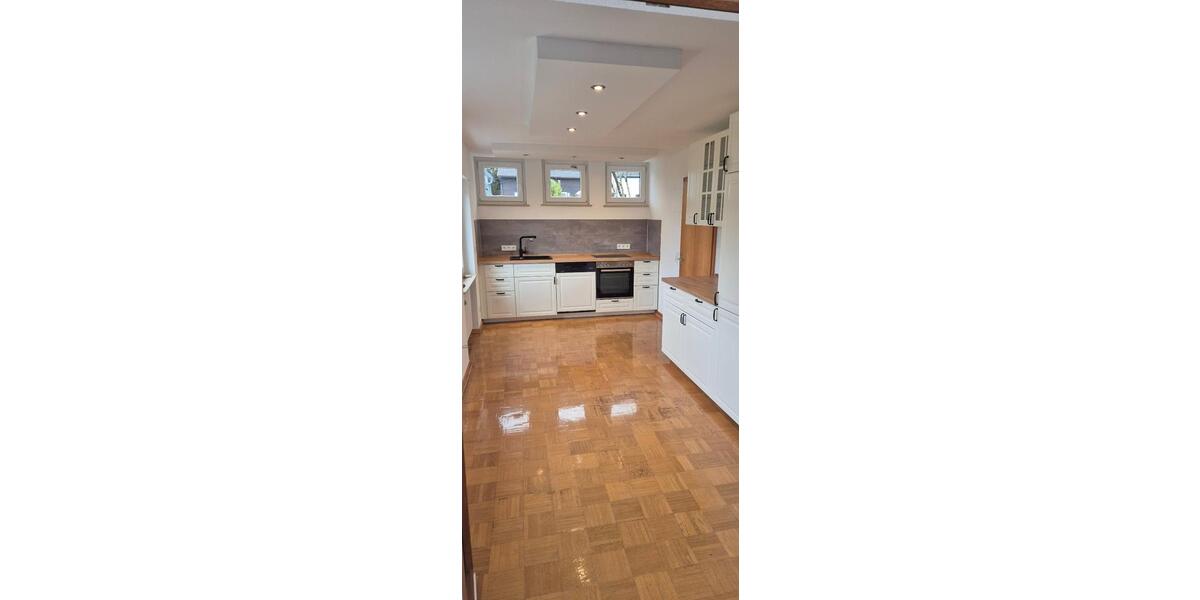 Etagenwohnung Freudenberg - 2 Zimmer, 70 m&sup2;, 675&euro; | Angebot:26044674