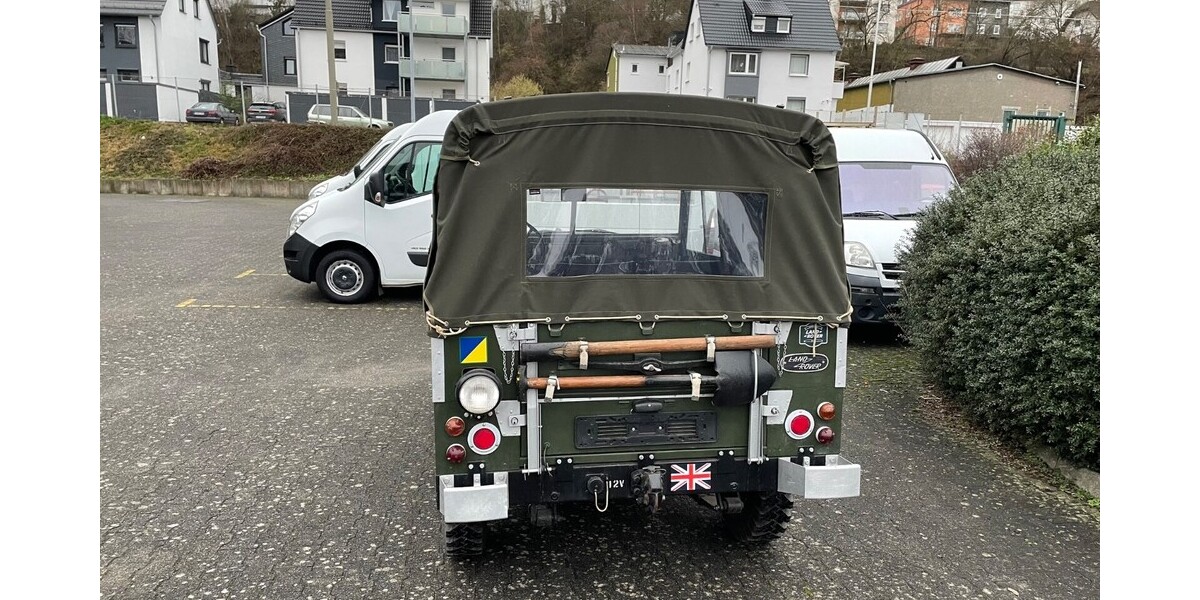 Land Rover Defender 102.500 km 25.000 &euro; Kreuztal 57223