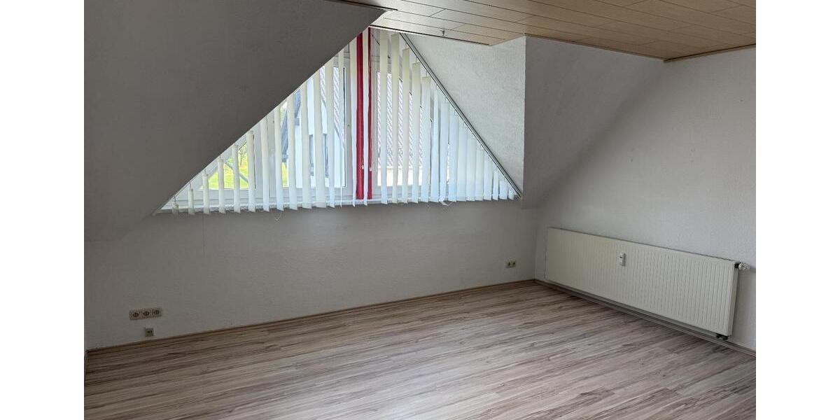 Maisonettenwohnung Wilnsdorf - 7 Zimmer, 165 m&sup2;, 195.000&euro; | Angebot:26994743