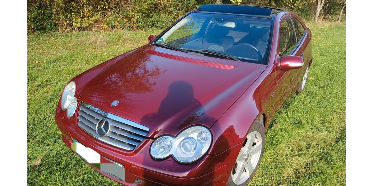 Mercedes-Benz C 180 104.000 km 3.500 &euro; Nister 57645