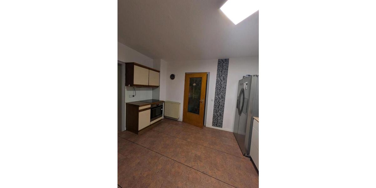 Bauernhaus, Landhaus Hachenburg - 7 Zimmer, 180 m&sup2;, 249.000&euro; | Angebot:24148949