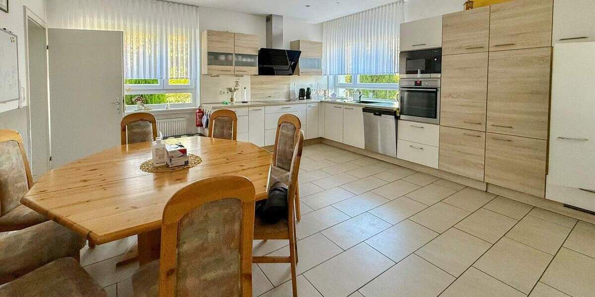 Mehrfamilienhaus, Wohnhaus Kroppach - 8 Zimmer, 285 m&sup2;, 495.000&euro; | Angebot:25819917