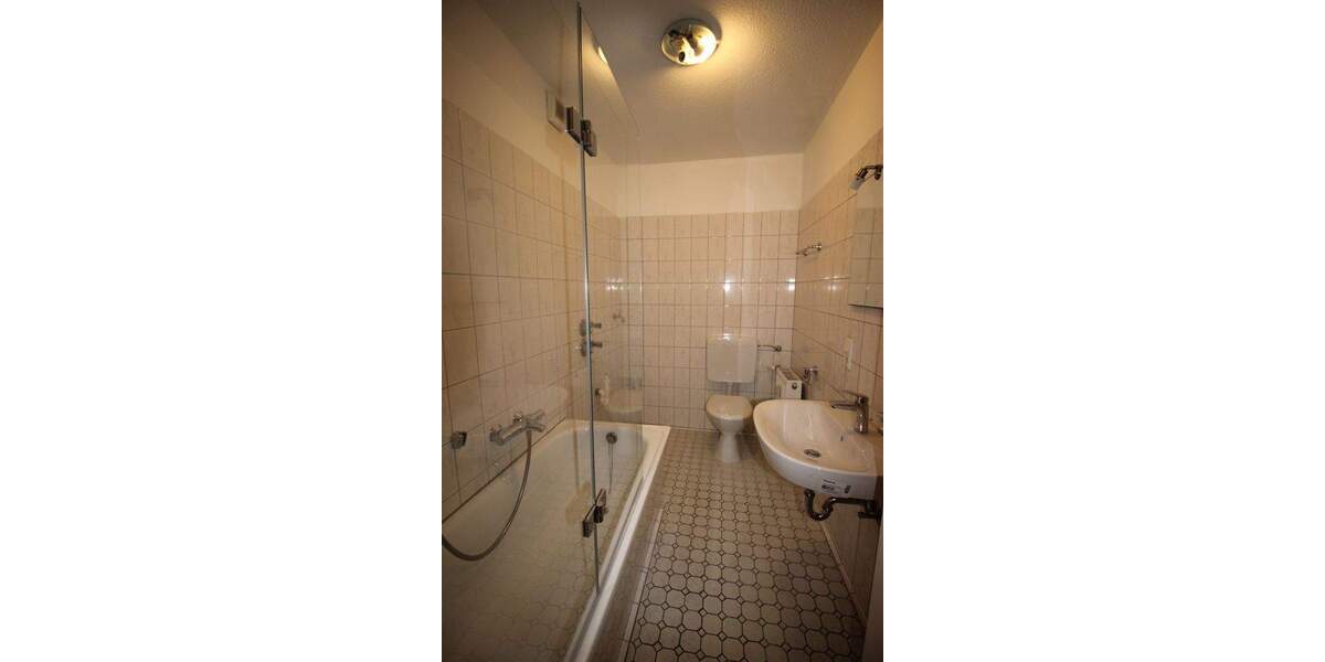 Etagenwohnung Lennestadt Langenei - 4 Zimmer, 126 m&sup2;, 700&euro; | Angebot:25836196