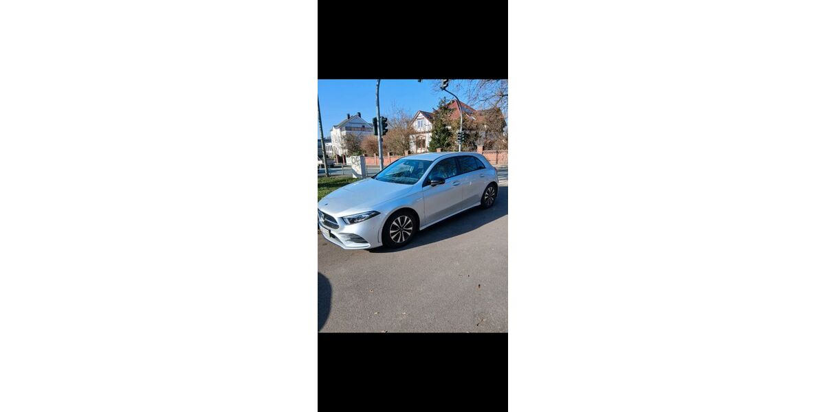Mercedes-Benz A 200 29.000 km 28.900 &euro; Siegen 57076