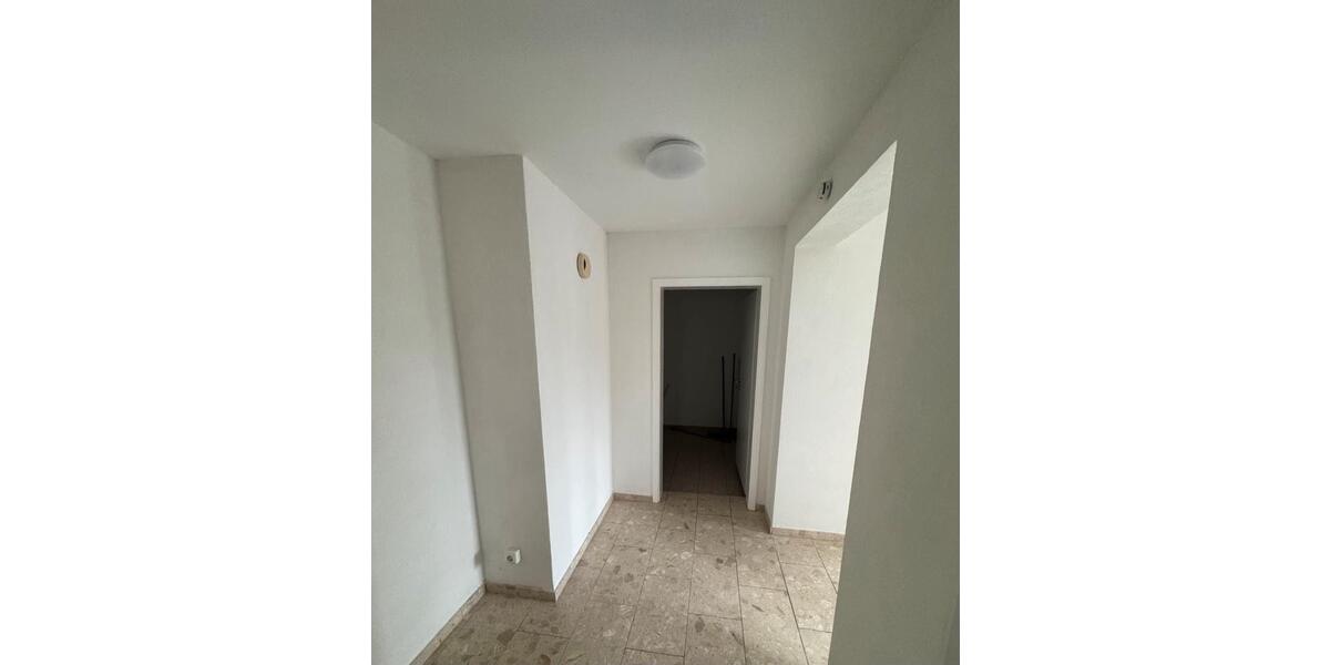 Erdgeschoßwohnung Siegen Dillnhütten - 2 Zimmer, 60 m&sup2;, 750&euro; | Angebot:25635906