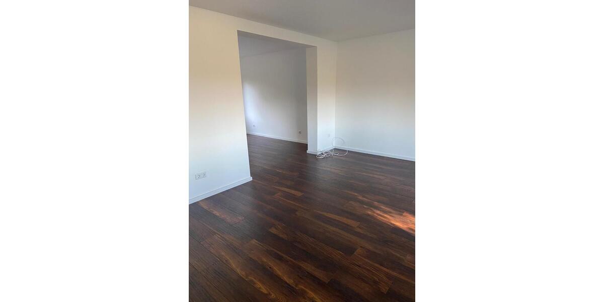 Etagenwohnung Morsbach - 4 Zimmer, 120 m&sup2;, 1.300&euro; | Angebot:25633249