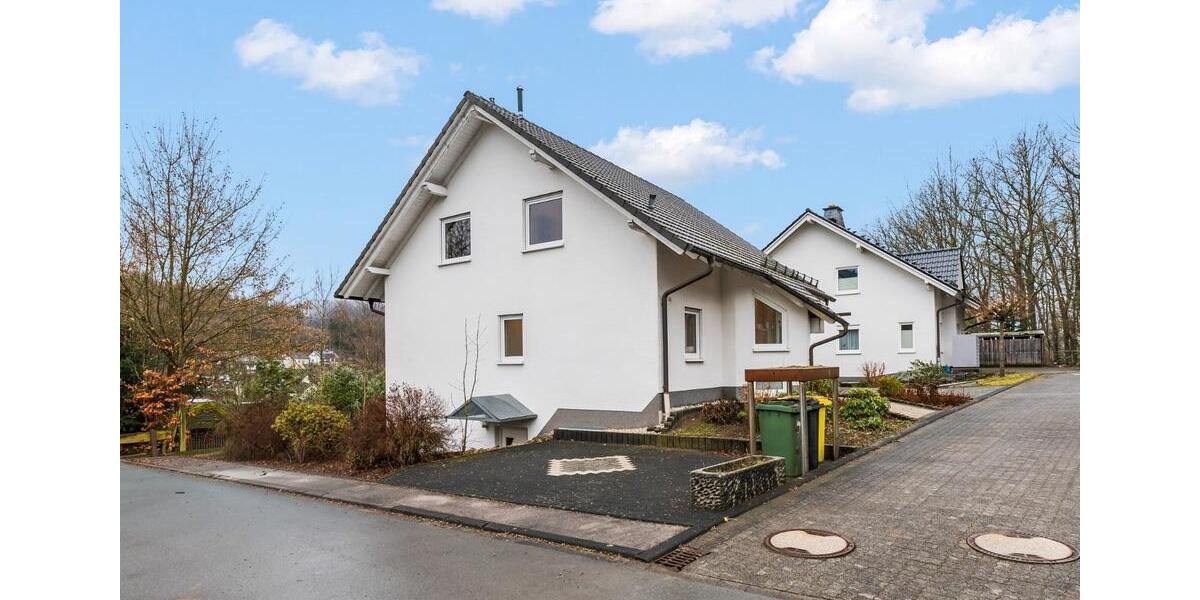 Einfamilienhaus Lennestadt - 8 Zimmer, 191 m&sup2;, 399.000&euro; | Angebot:27070759