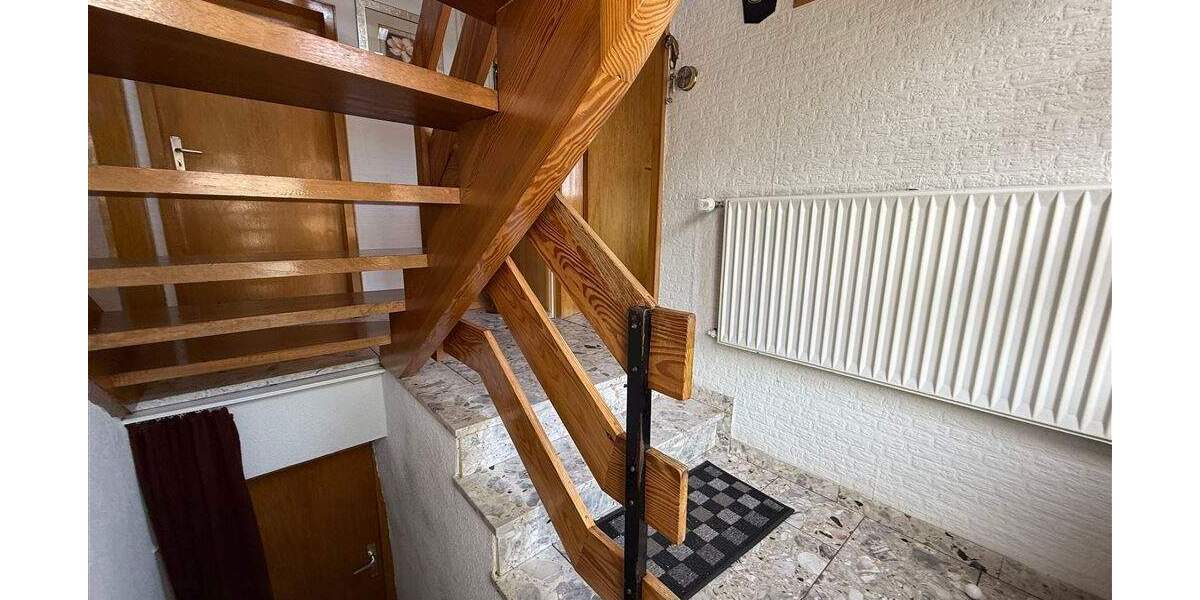 Doppelhaushälfte Steinebach - 6 Zimmer, 120 m&sup2;, 129.500&euro; | Angebot:25740456