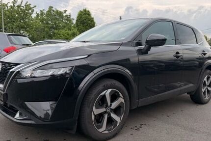 Nissan Qashqai 72.000 km 20.990 &euro; Bruchertseifen 57539