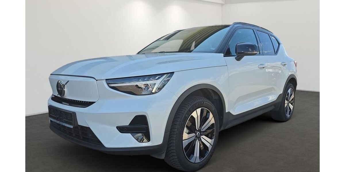 Volvo XC40 29.000 km 26.880 &euro; Dillenburg 35684