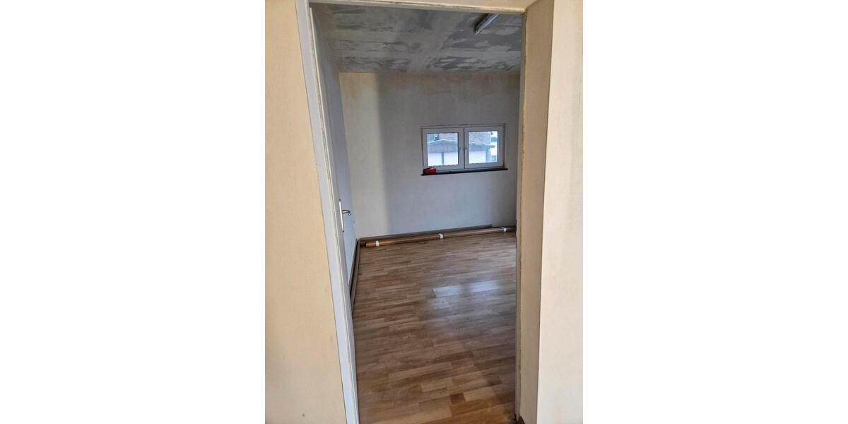 Etagenwohnung Herborn - 3 Zimmer, 80 m&sup2;, 720&euro; | Angebot:25520133