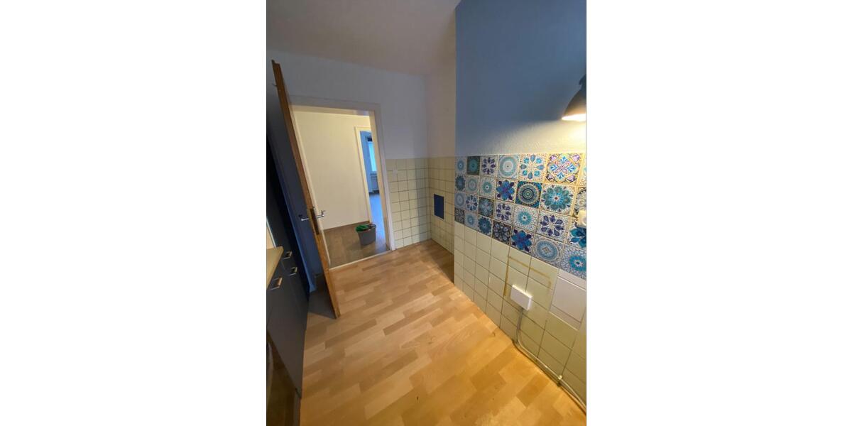 Etagenwohnung Siegen - 5 Zimmer, 111 m&sup2;, 1.150&euro; | Angebot:26020529