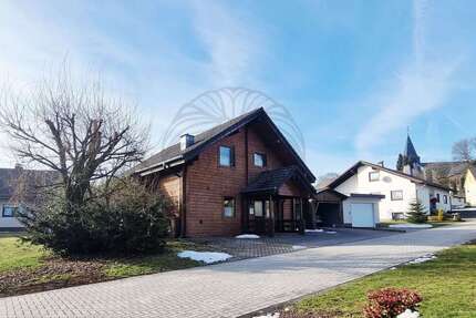 Haus Höhn - 4 Zimmer, 121 m&sup2;, 219.000&euro; | Angebot:24709807